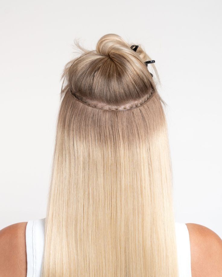 Weft stitch extensions at Laurance, DIFC Dubai